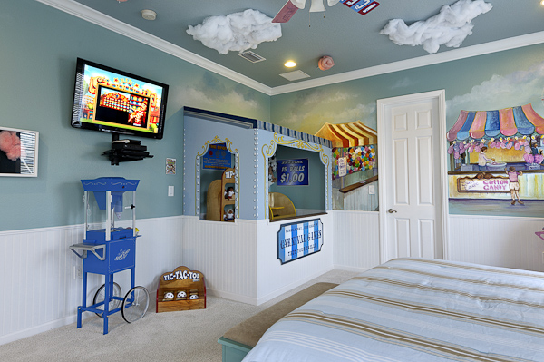 Cotton candy machines and more at The Sweet Escape vacation home rental's Carnival Treats Suite!